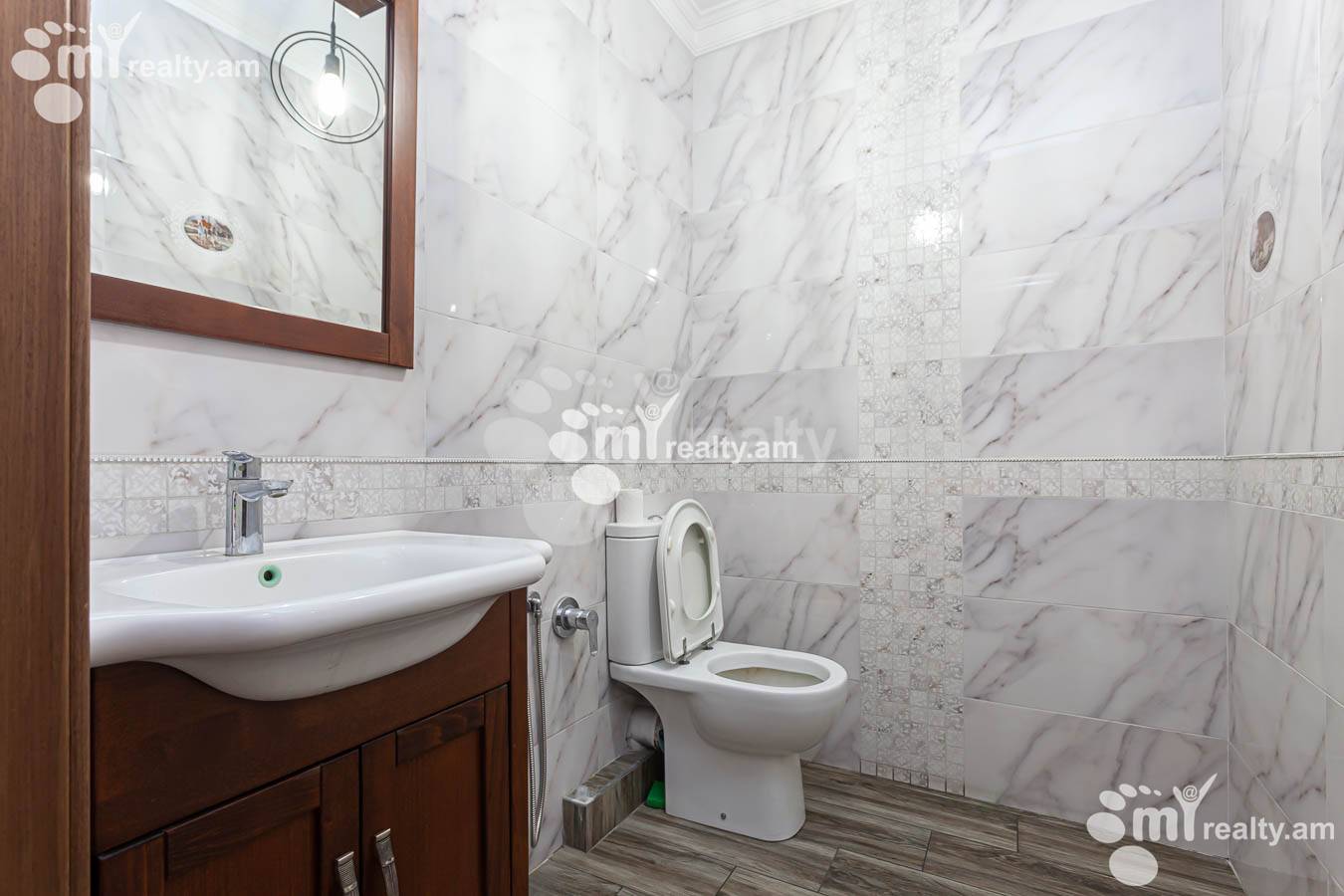 4 bedroom apartment for sale خیابان برادران اوربِلی, عربگیر ایروان, 153291