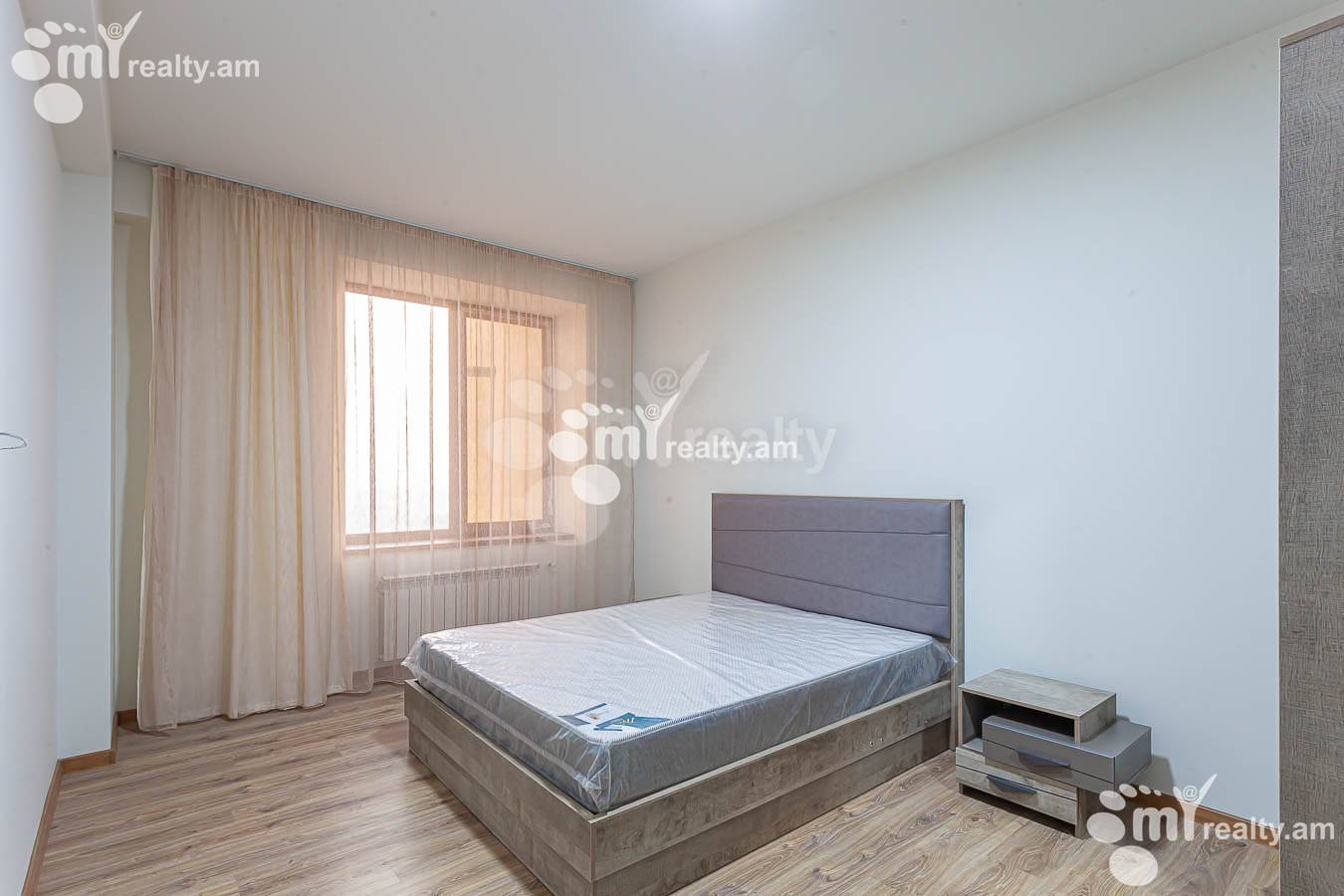 3 bedroom apartment for rent خیابان آرگیشتی, مرکز شهر ایروان, 154236