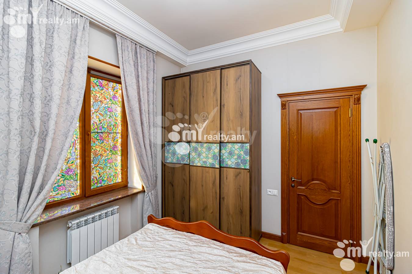 3 bedroom apartment for sale Kajaznuni St, Center Yerevan, 153642