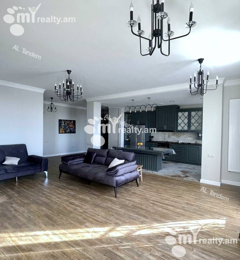 4 bedroom apartment for rent خیابان آنتارایین, مرکز شهر ایروان, 152377