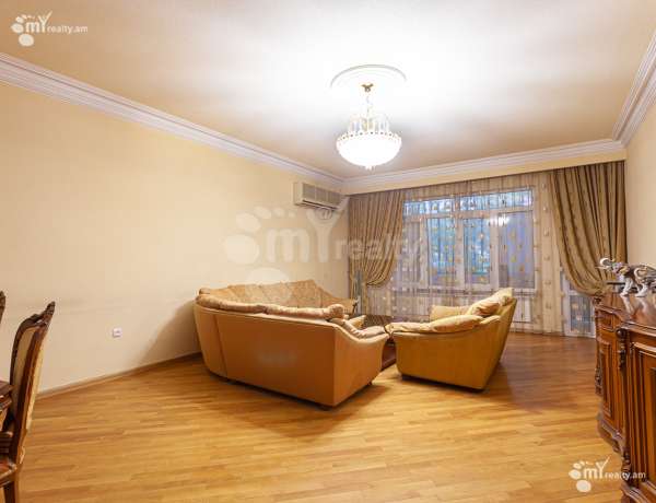 3-senyakanoc-bnakaran-vacharq-Yerevan-Center