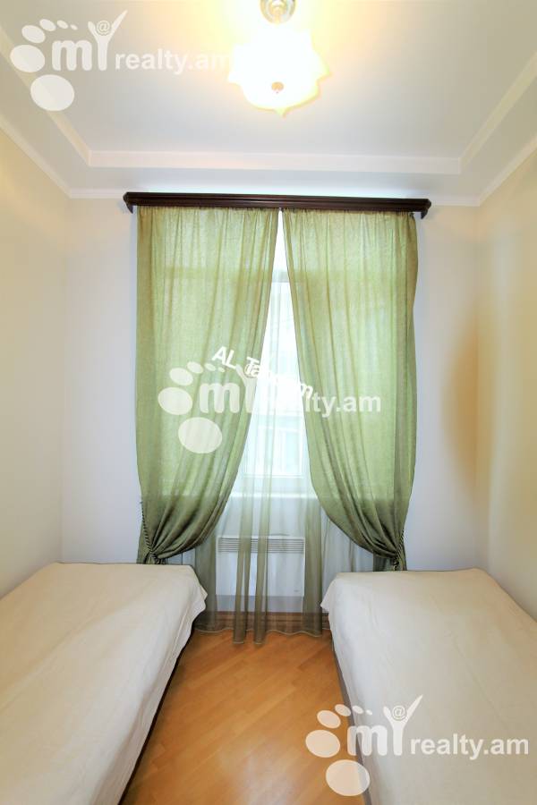3 bedroom apartment for sale Teryan St, Center Yerevan, 158579