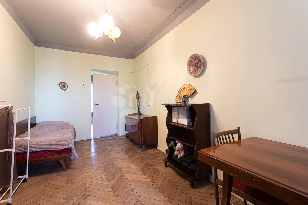 3 bedroom apartment for sale خیابان نعلبندیان, مرکز شهر ایروان, 157230