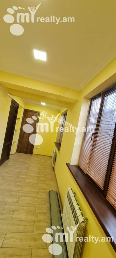 Commercial for rent خیابان ا. کاخاتریان, عربگیر ایروان, 122410