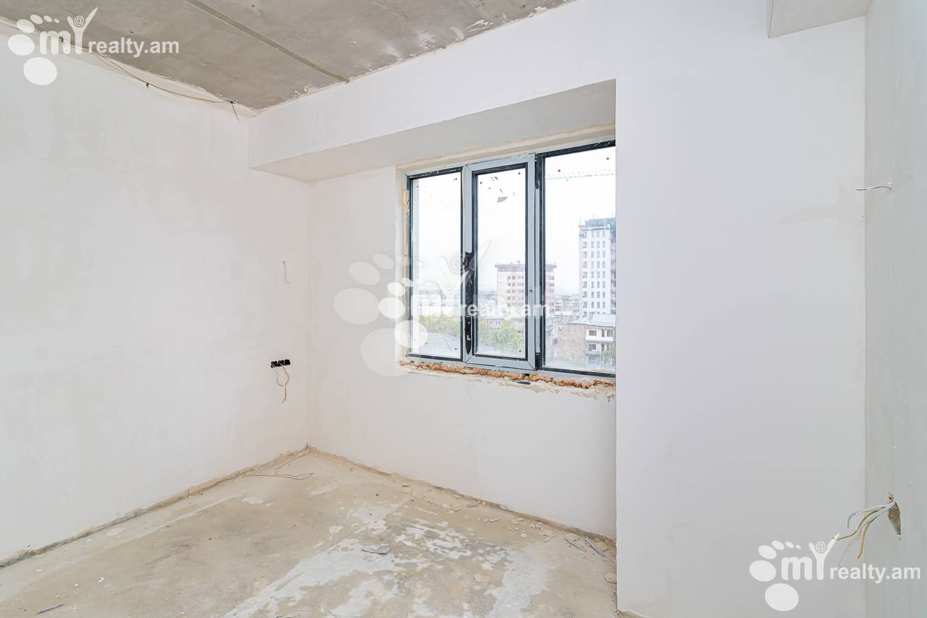 4 bedroom apartment for sale خیابان مالخاسیانتس, عربگیر ایروان, 141959