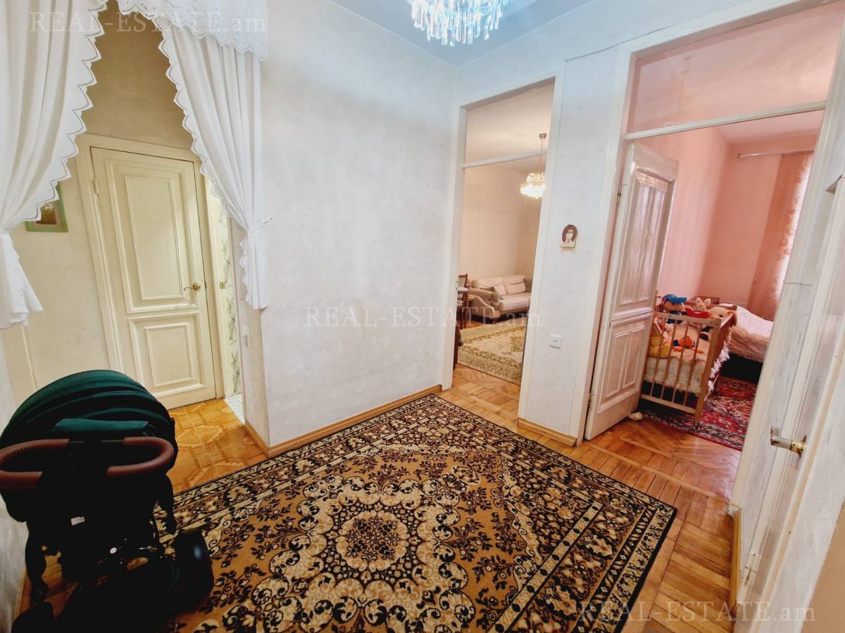 3 bedroom apartment for sale محله کیلیکیا, مرکز شهر ایروان, 130748