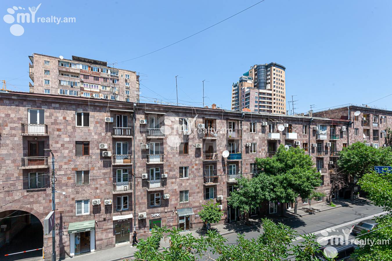 3 bedroom apartment for sale خیابان نعلبندیان, مرکز شهر ایروان, 155702