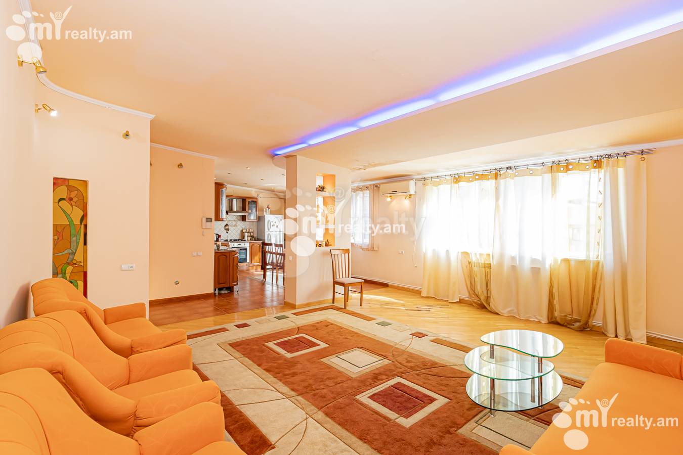 3 սենյականոց բնակարան  Ղազար Փարպեցու փող, Կենտրոն Երևան, 142292