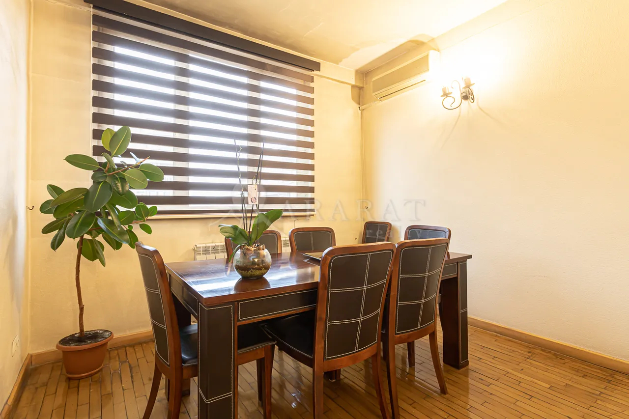 5 bedroom apartment for sale Hr.Kochar St, Arabkir Yerevan, 158248