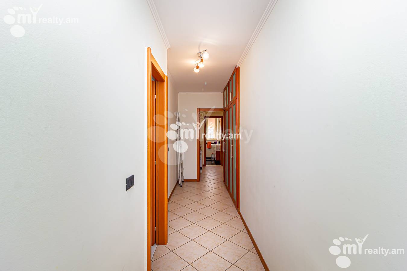 4 bedroom apartment for sale M.Khorenatsi St, Center Yerevan, 152240