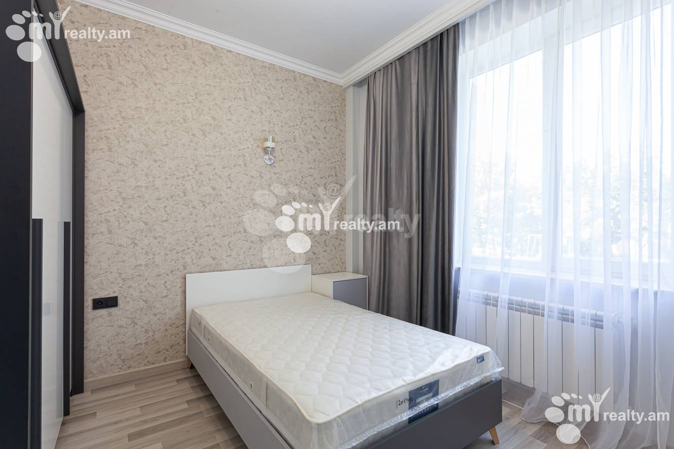 4 սենյականոց բնակարան  Լենինգրադյան փող, Աջափնյակ Երևան, 155473