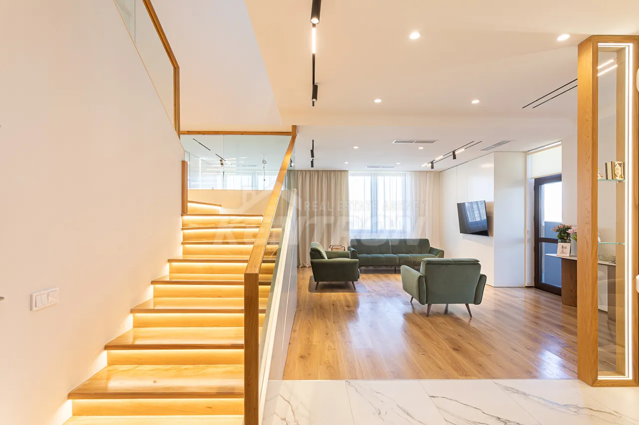 Купить 4 комнатную квартиру Нерсисян ул туп., Канакер-Зейтун Ереван, 159494