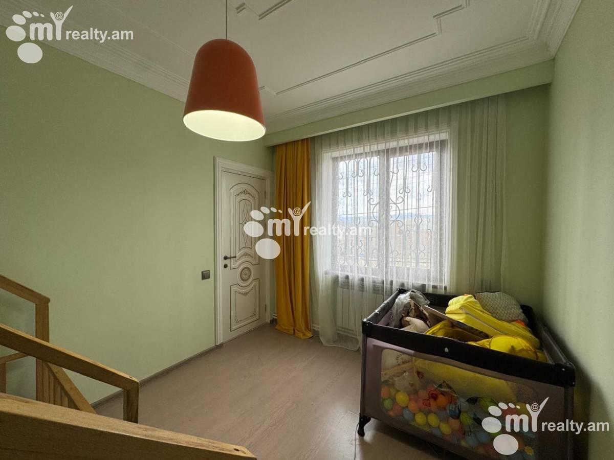 Առանձնատուն  Եղվարդ, Եղվարդ Կոտայք, 160147