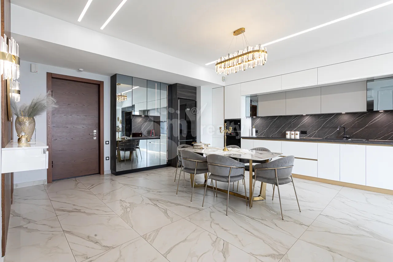 3 սենյականոց բնակարան վարձով Անտառային, Գ.Էմինի փող., Կենտրոն Երևան, 157356