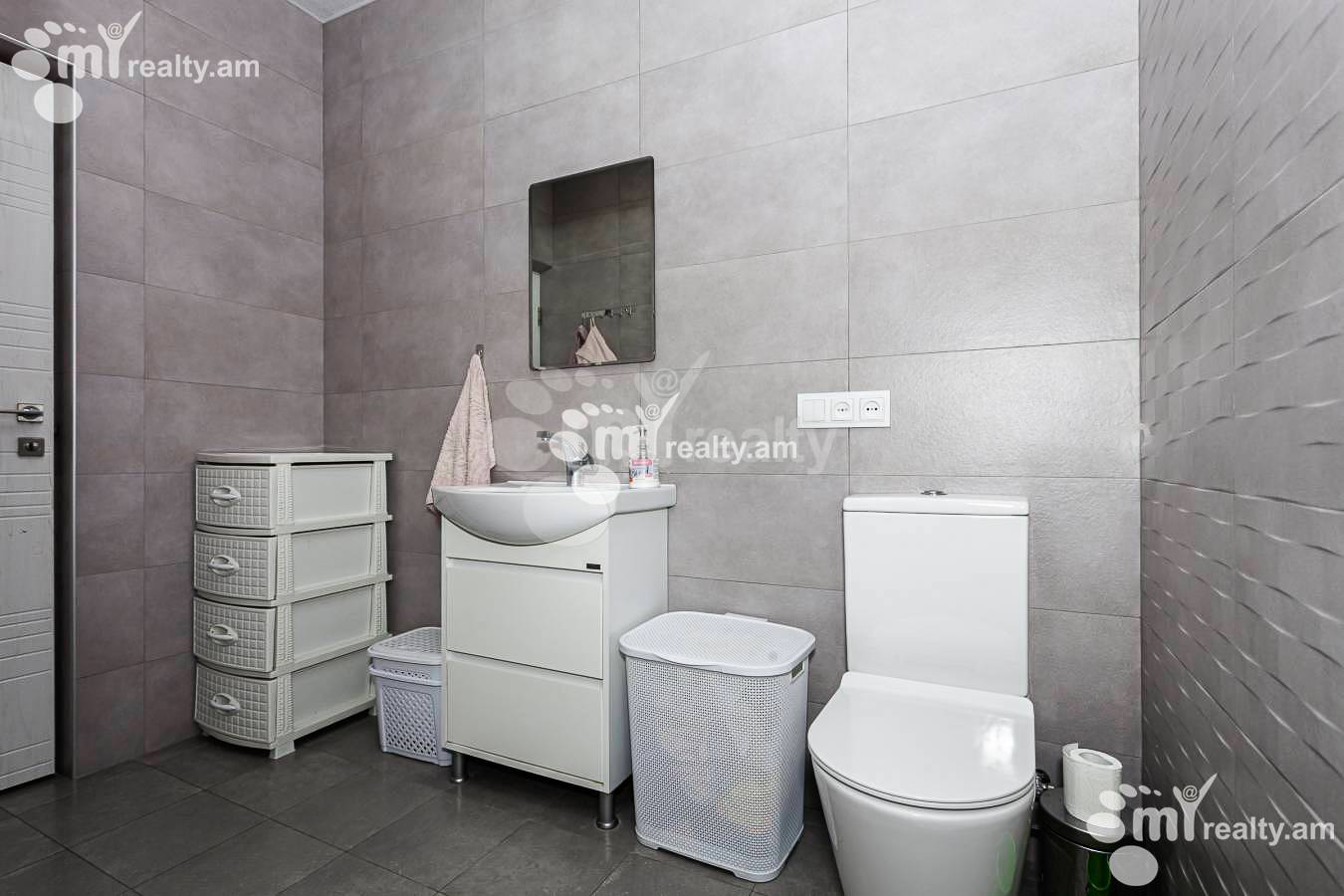 3 սենյականոց բնակարան վարձով Դրոյի փող., Քանաքեռ-Զեյթուն Երևան, 146488