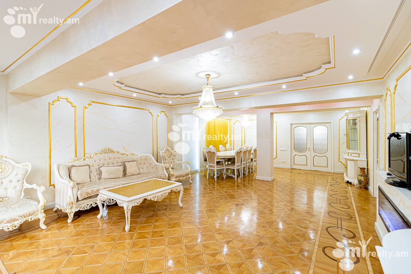 Купить 4 комнатную квартиру Орбели Ехбайрнери ул, Арабкир Ереван, 154537