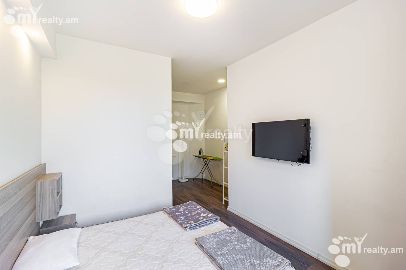3 bedroom apartment for sale Maro Margaryan street, Arabkir Yerevan, 152575
