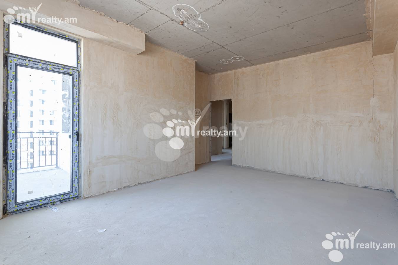 3 սենյականոց բնակարան  Գրիբոեդովի փող, Արաբկիր Երևան, 154781