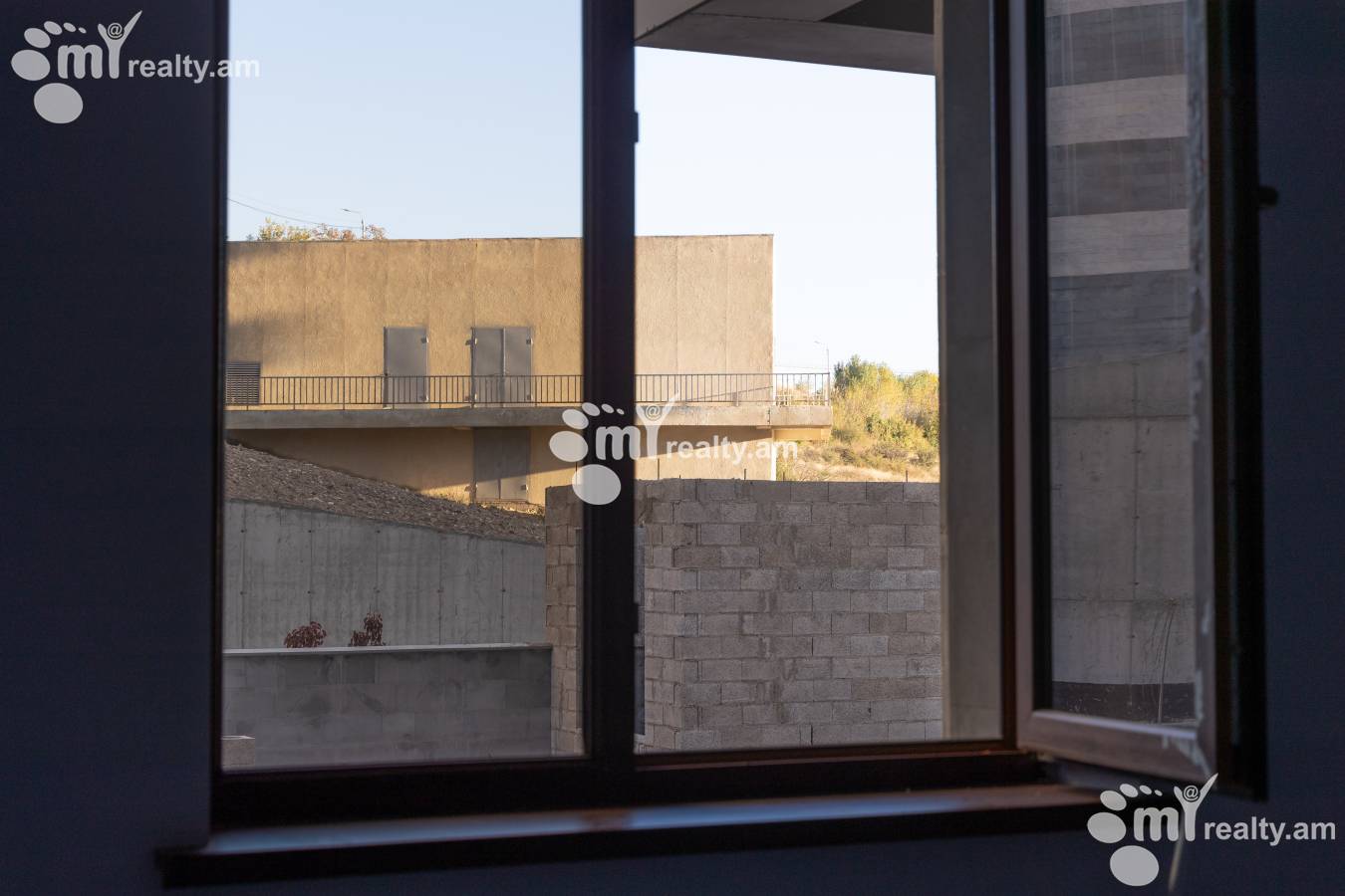 3 bedroom apartment for sale M․ Melqonyan str, Malatja-Sebastja Yerevan, 153663