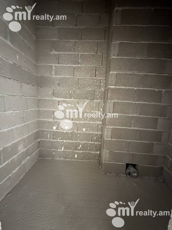 3 bedroom apartment for sale Antarayin St, Center Yerevan, 159726