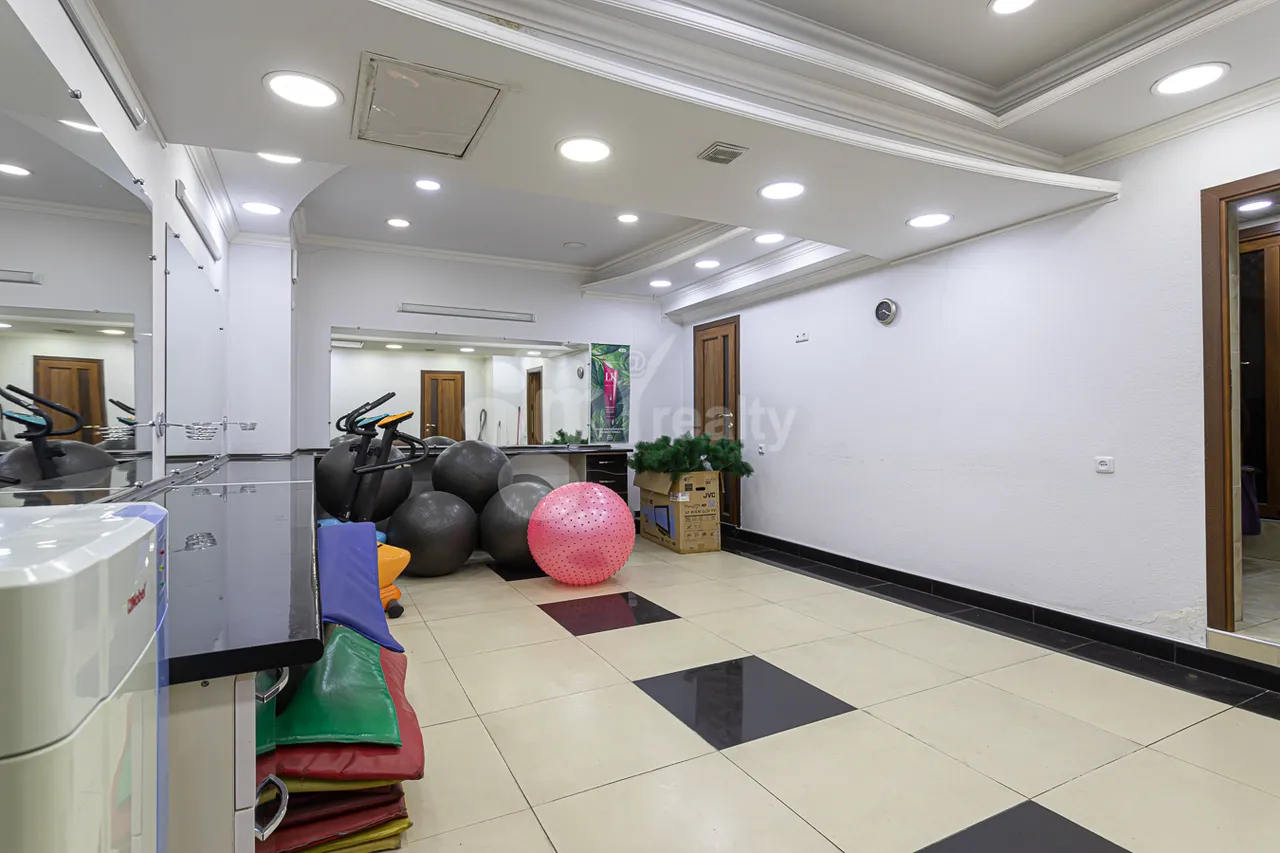 Commercial property for sale Griboedov St, Arabkir Yerevan, 158451
