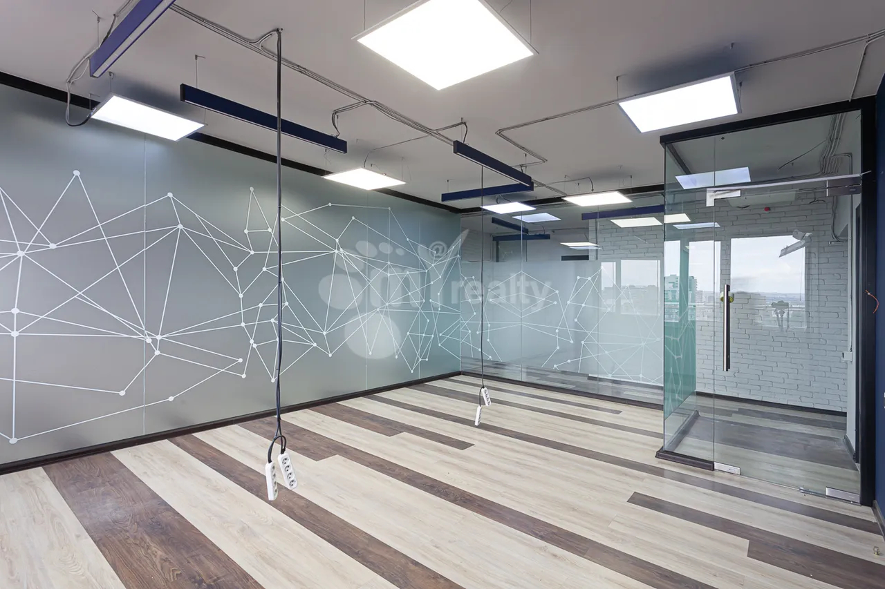 Commercial property for rent Hr.Kochar St, Arabkir Yerevan, 160951