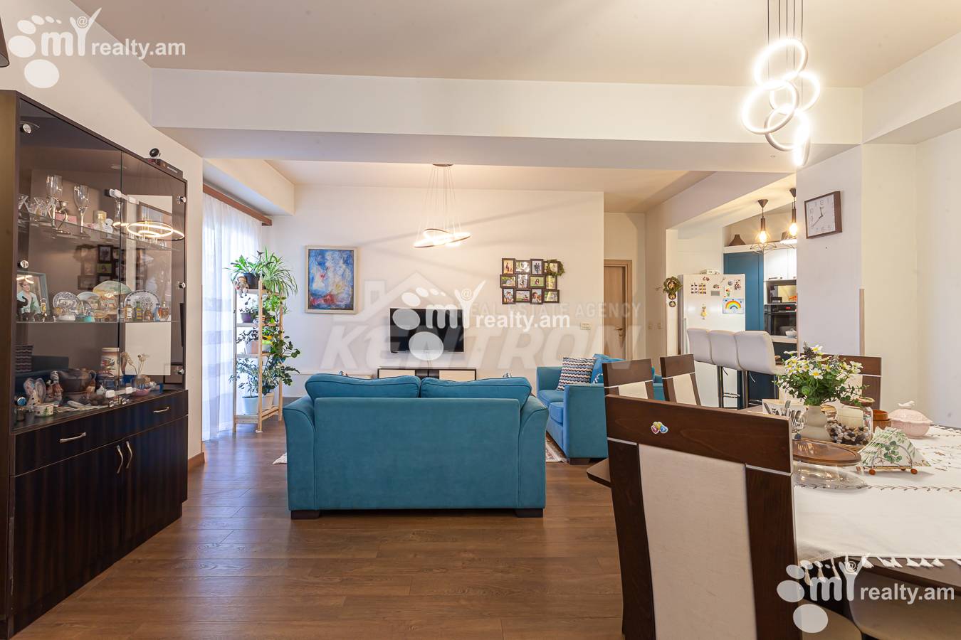 3 bedroom apartment for sale خیابان لئو, مرکز شهر ایروان, 155910