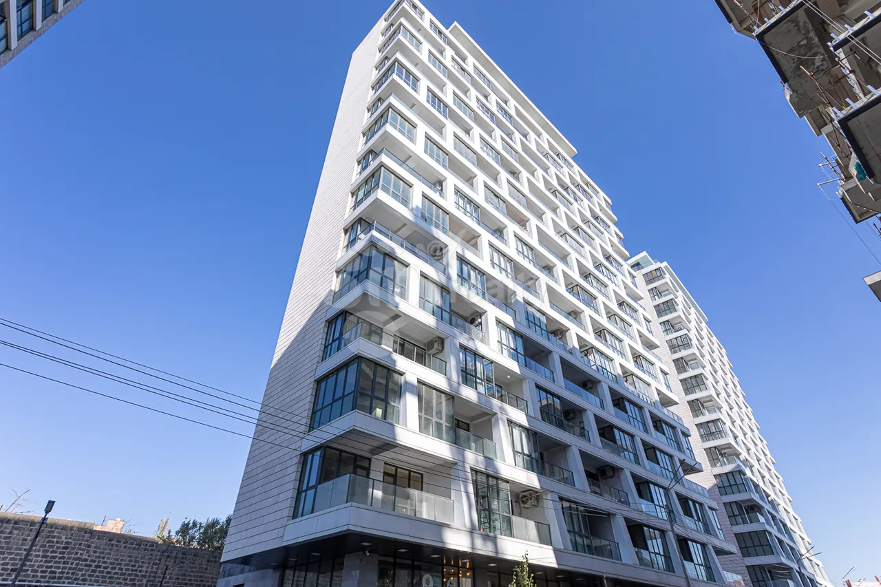 3 bedroom apartment for sale K. Ulnetsi St, Kanaqer-Zeytun Yerevan, 157280