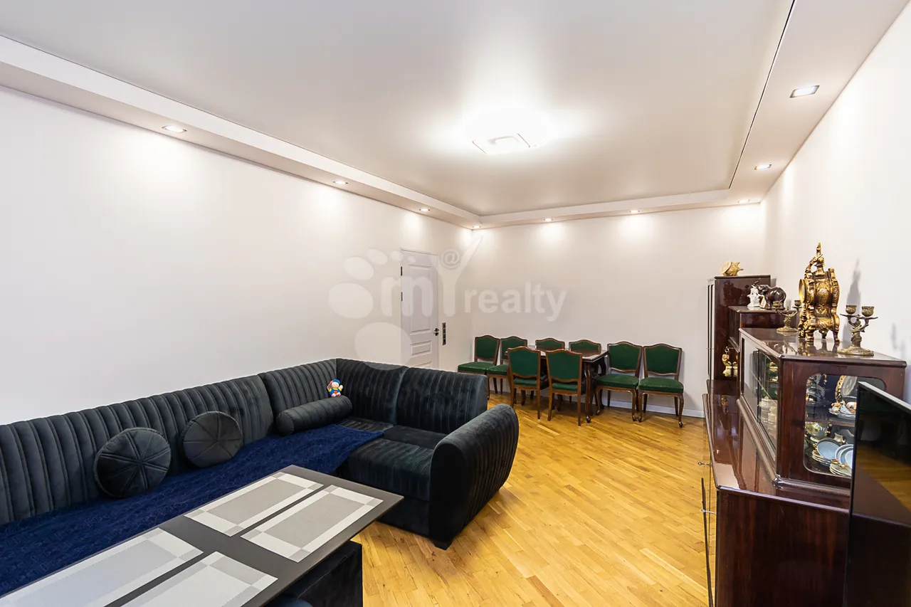 3 bedroom apartment for sale Orbeli Yeghbayrner   St, Arabkir Yerevan, 161210