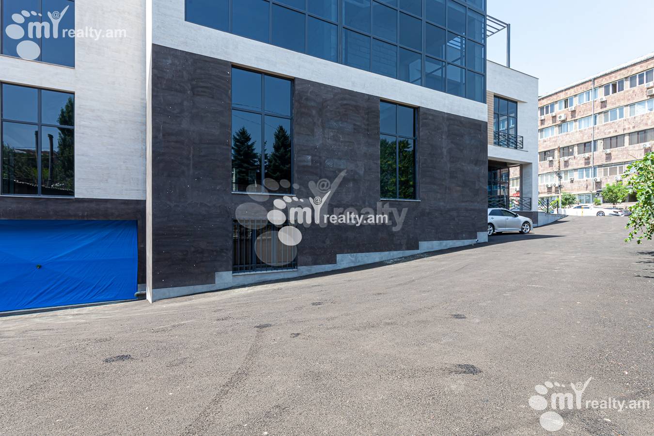 Commercial for rent خیابان آرمِناک آرمِناکیان, نورک ماراش ایروان, 156019