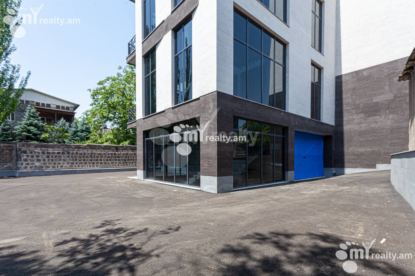 Commercial for rent خیابان آرمِناک آرمِناکیان, نورک ماراش ایروان, 156019