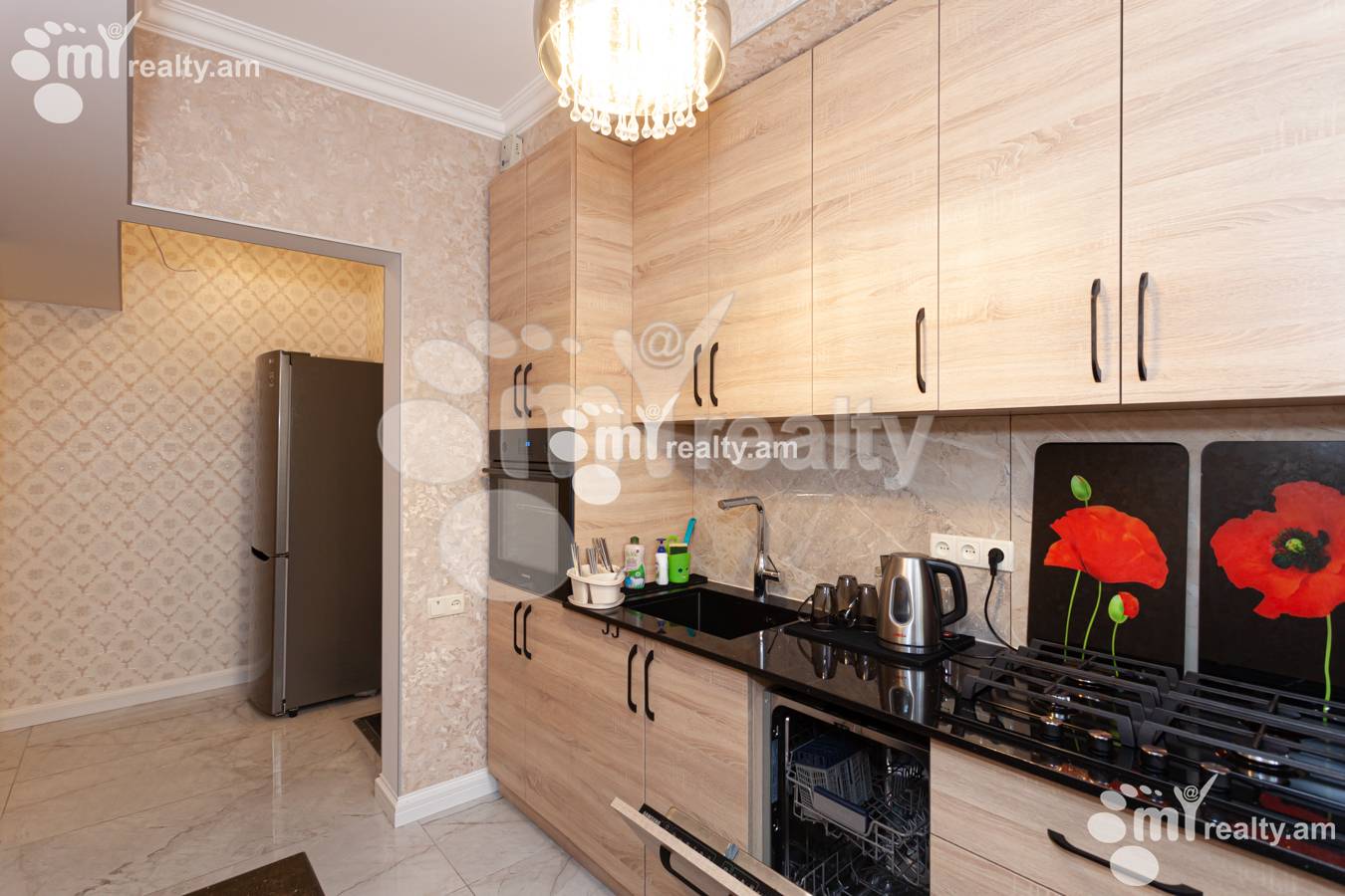 Снять 3 комнатную квартиру Туманян ул, Центр Ереван, 135138