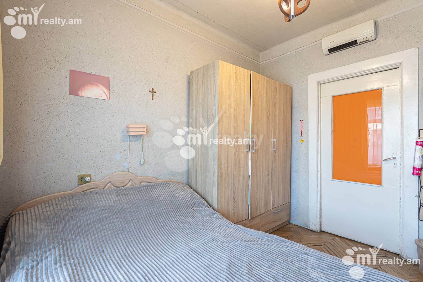 3 սենյականոց բնակարան  Նալբանդյան փող, Կենտրոն Երևան, 157024