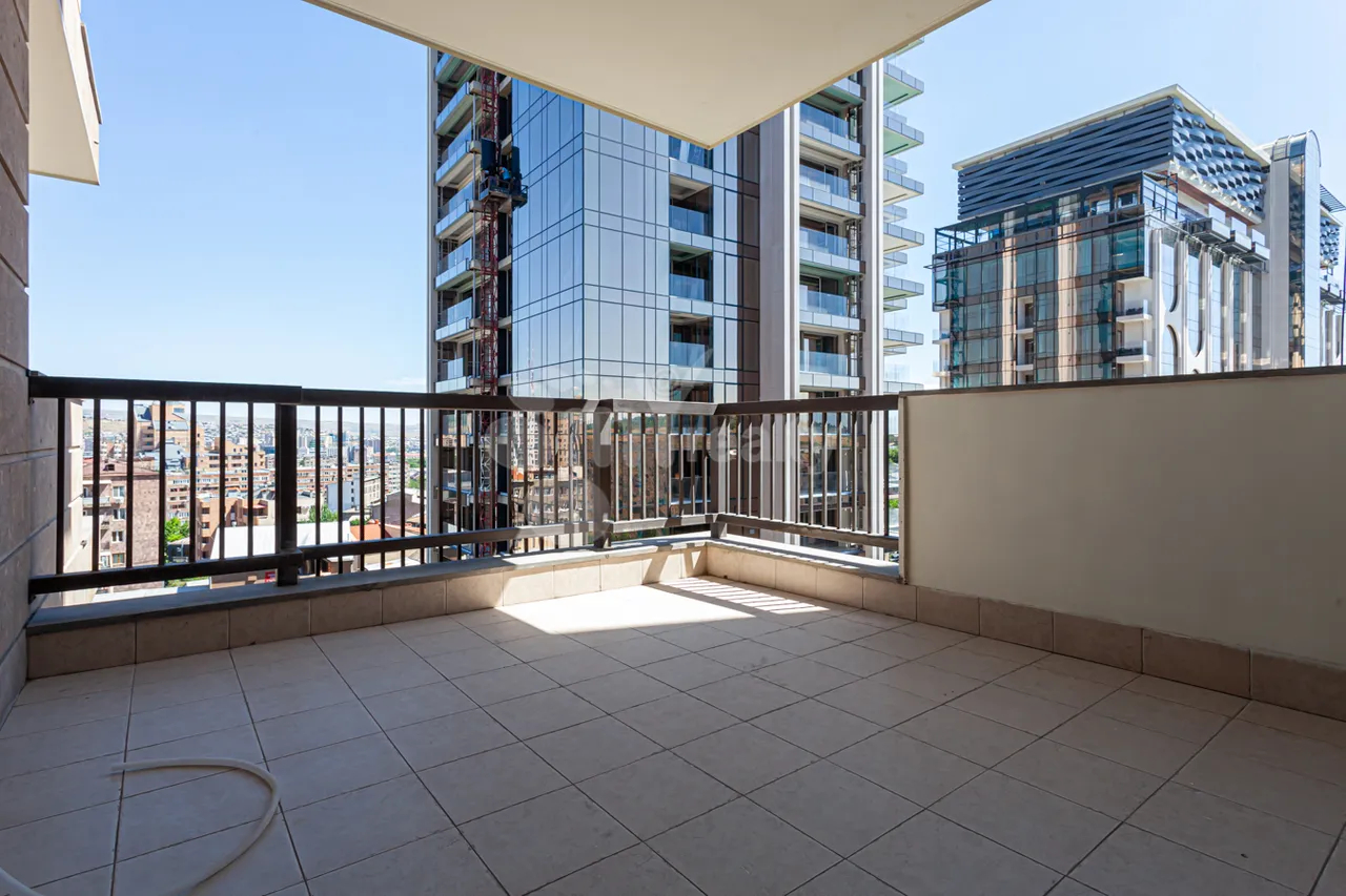 Снять 3 комнатную квартиру Паронян ул, Центр Ереван, 157980