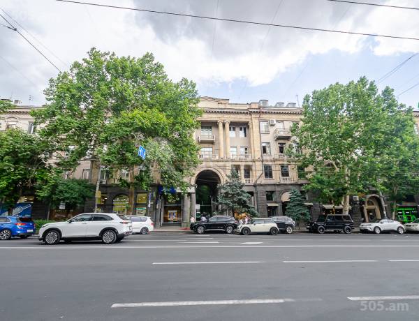 2-bedroom/apartment-for-sale/Mashtots+Ave/Center/Yerevan