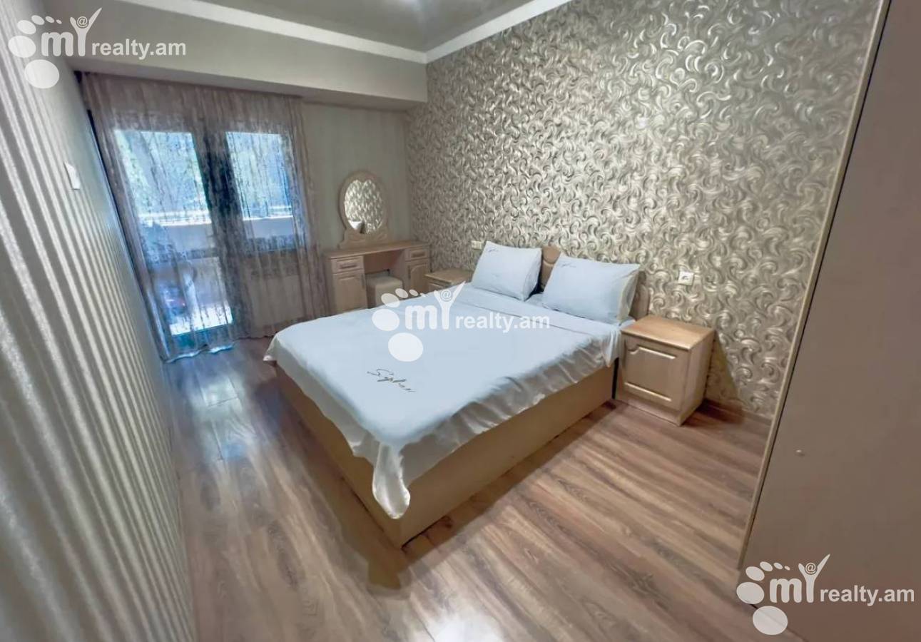 3 bedroom apartment for rent Hin yerevantsi St, Center Yerevan, 143552