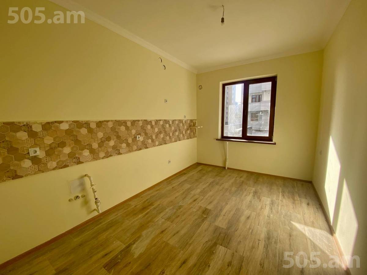 4 bedroom apartment for sale M․ Melqonyan str, Center Yerevan, 152770