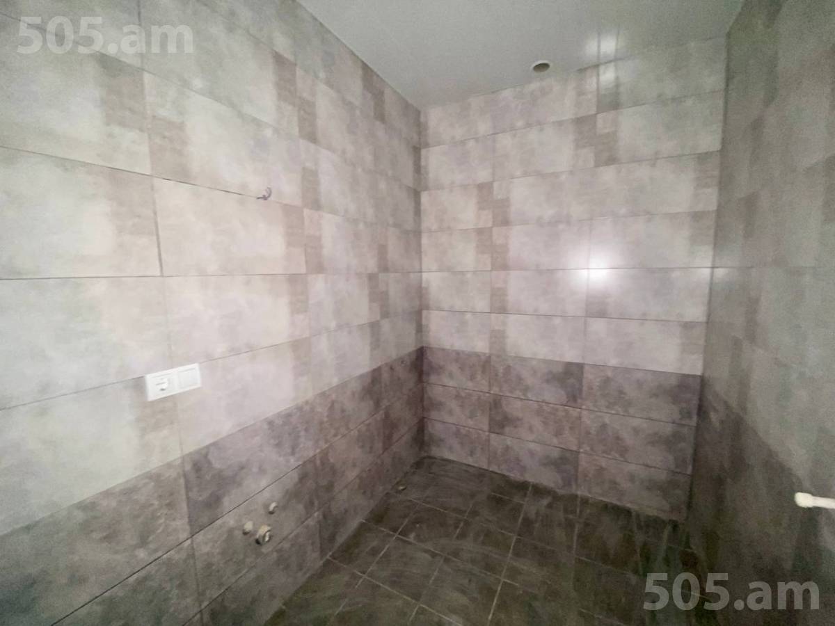 4 bedroom apartment for sale M․ Melqonyan str, Center Yerevan, 152770