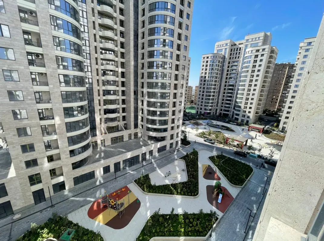 3 bedroom apartment for sale خیابان آرشاکونیاک, مرکز شهر ایروان, 157653