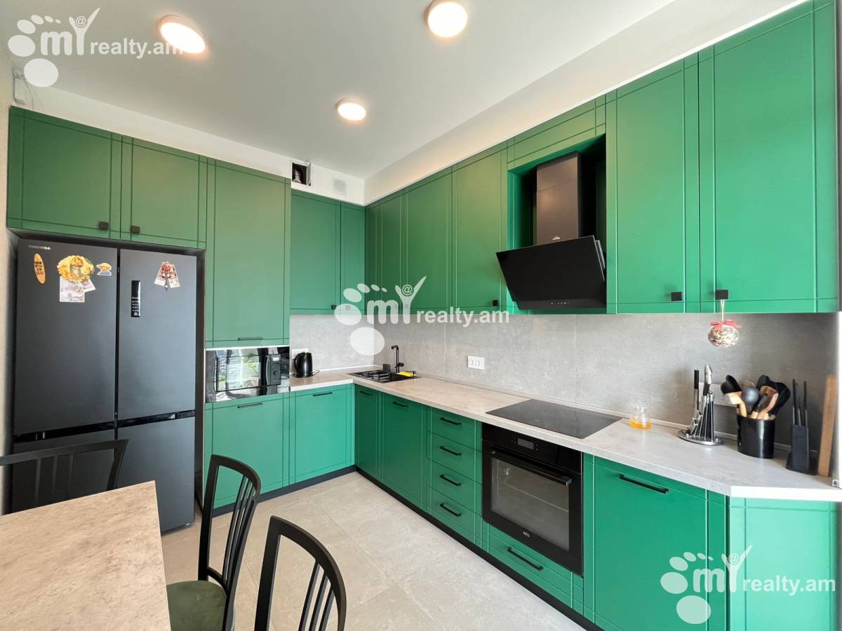 3 bedroom apartment for sale K. Ulnetsi St, Kanaqer-Zeytun Yerevan, 156666