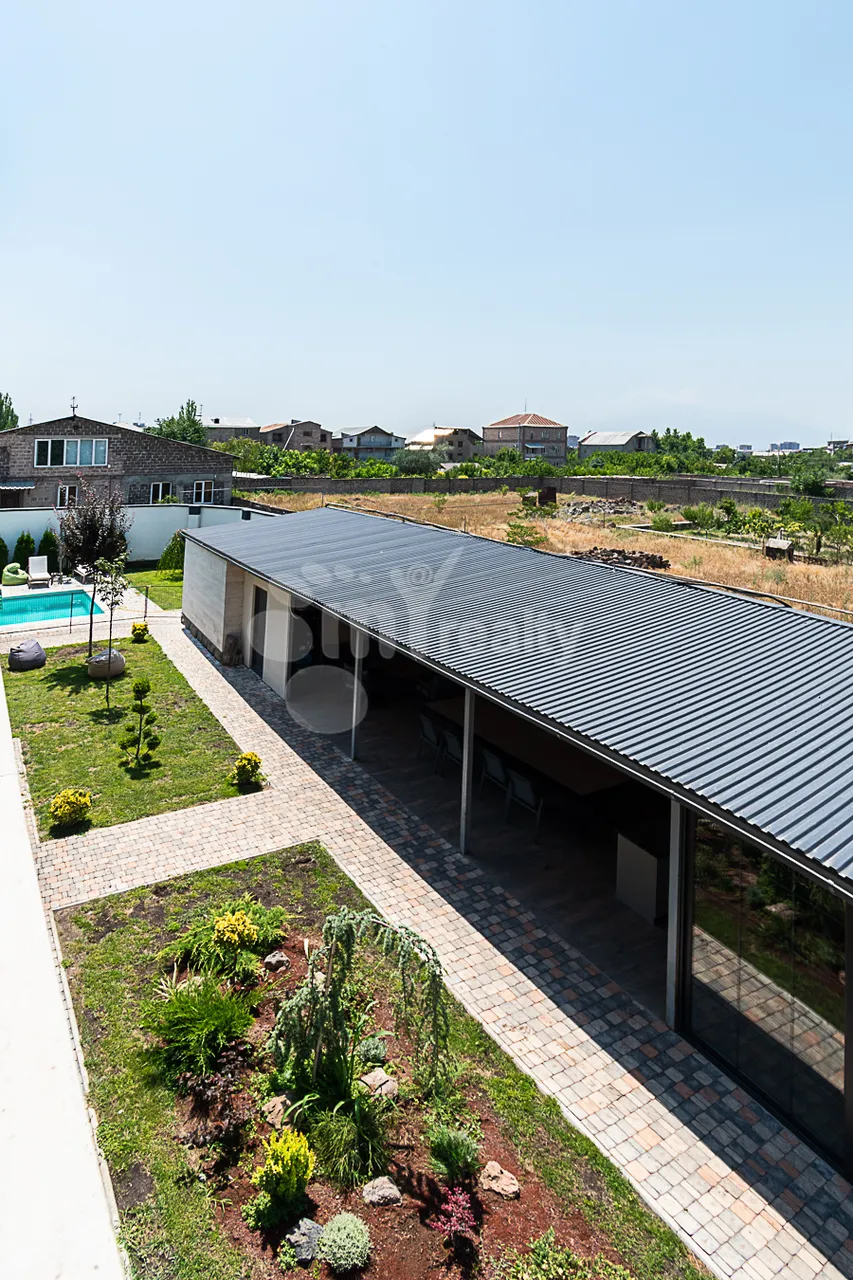 House for sale Noragyugh, Center Yerevan, 161037