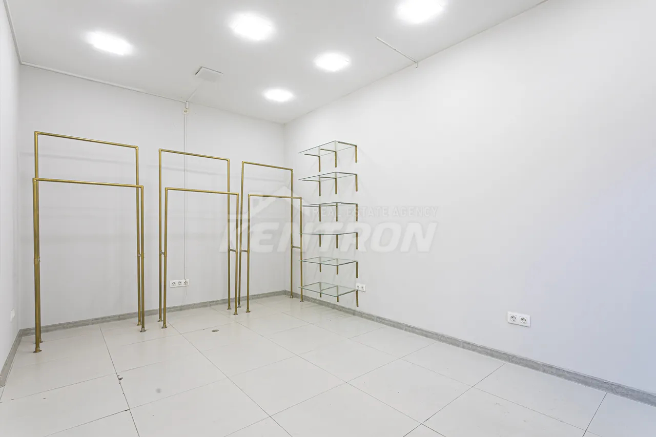 Կոմերցիոն տարածք  Վ.Փափազյան փող, Արաբկիր Երևան, 157816