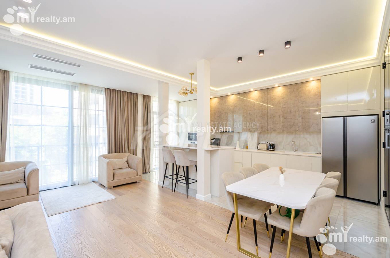 3 սենյականոց բնակարան  Նալբանդյան փող, Կենտրոն Երևան, 152842