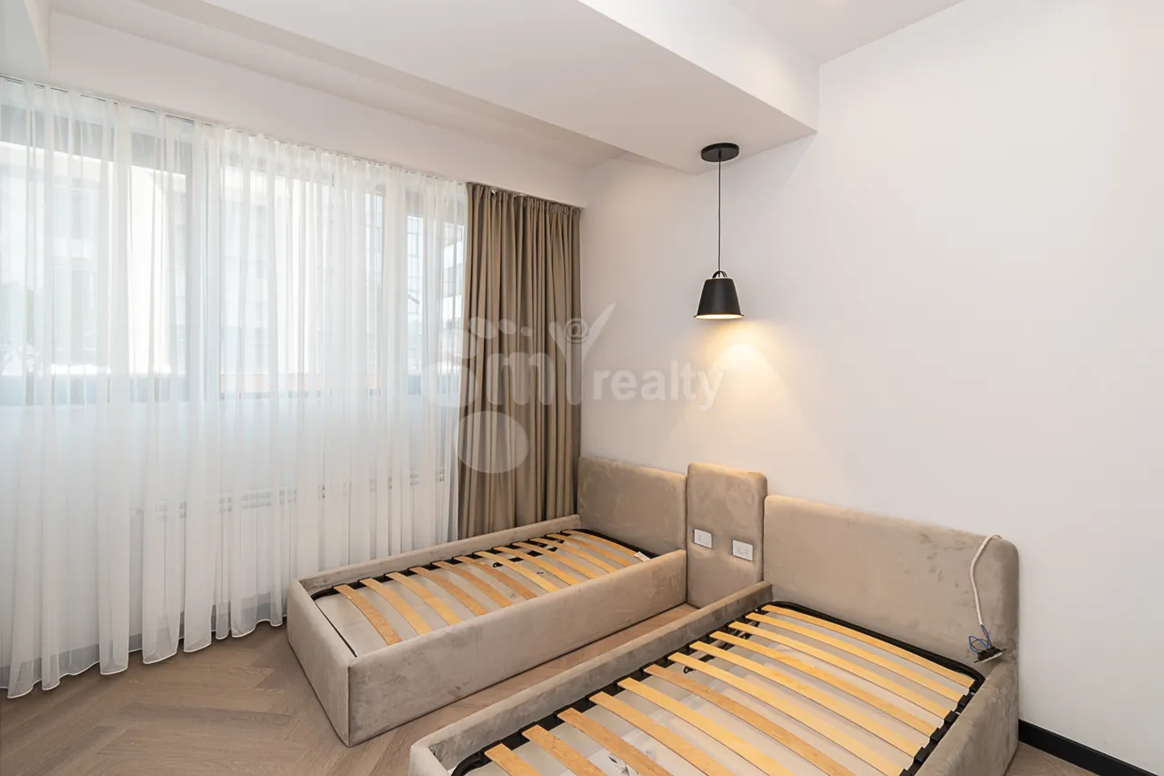 3 bedroom apartment for rent Komitas Ave, Arabkir Yerevan, 160750
