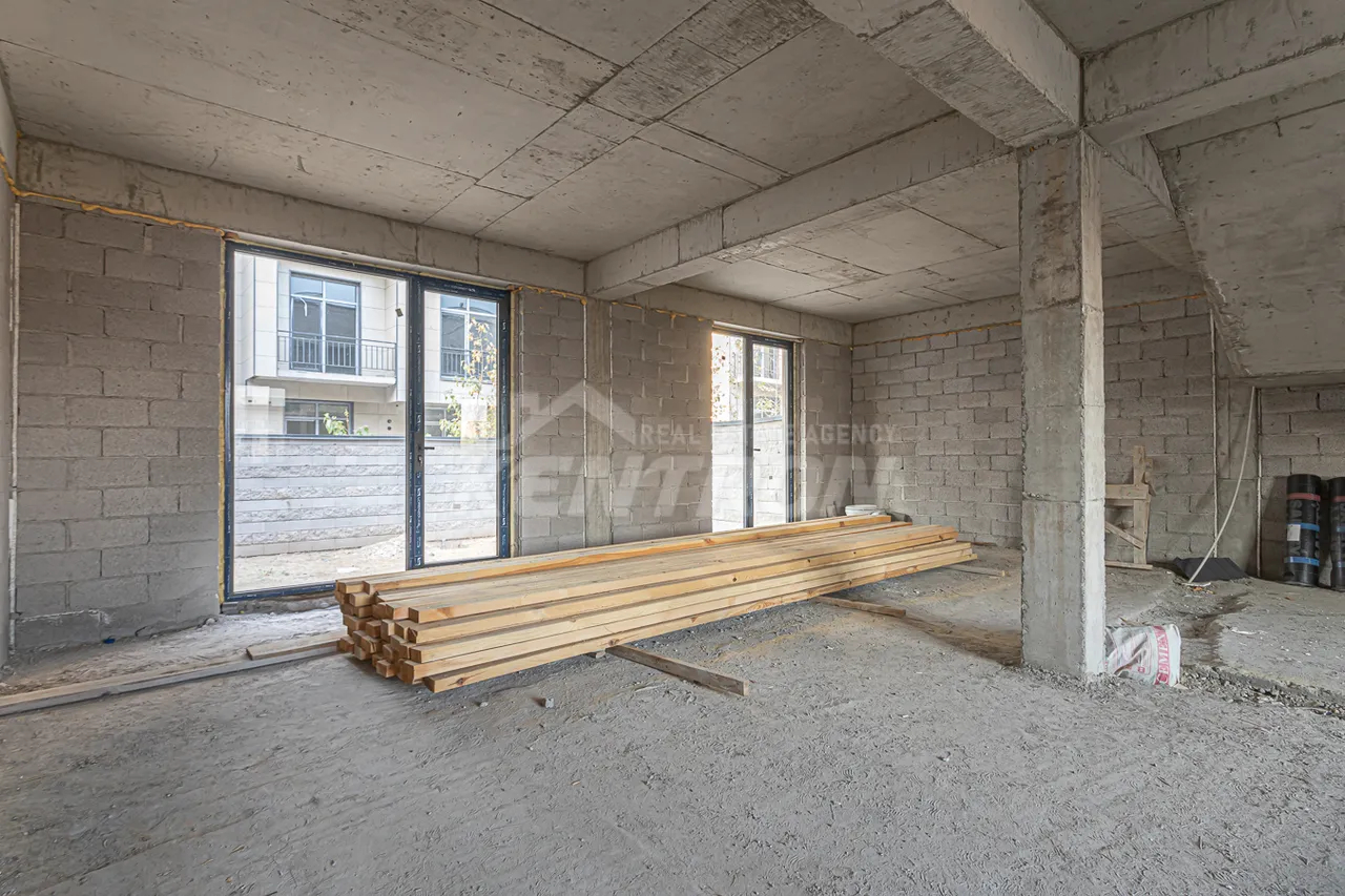 House for sale Aghababyan St, Davtachène Yerevan, 157571