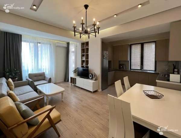 varcov-bnakaran-norakaruycum/3-senyakanoc/N.+Tigranyan+St/Arabkir/Yerevan