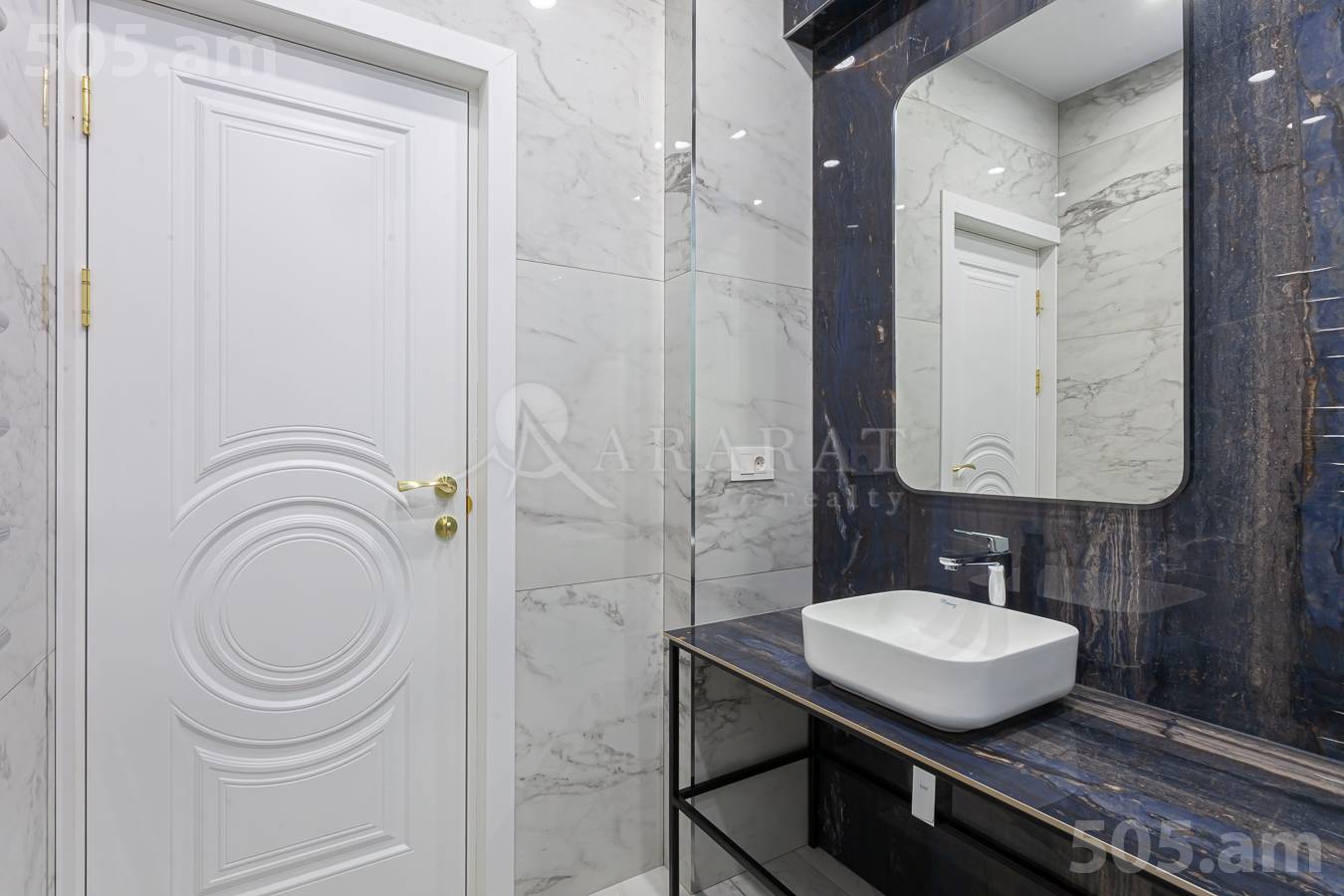 3 սենյականոց բնակարան  Արգիշտի փող, Կենտրոն Երևան, 154825