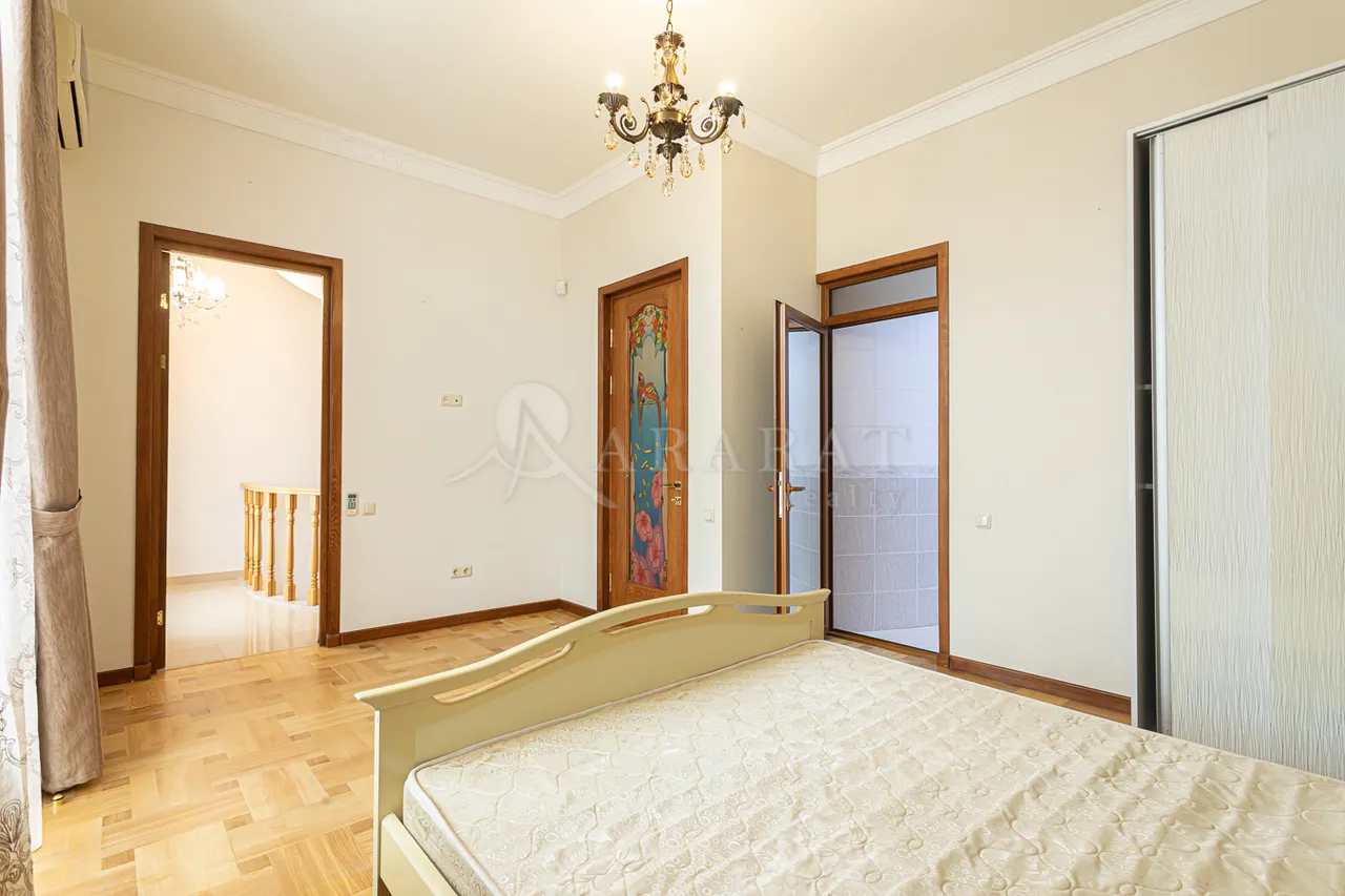 House for sale Tsarav Aghbyur St, Avan Yerevan, 159131