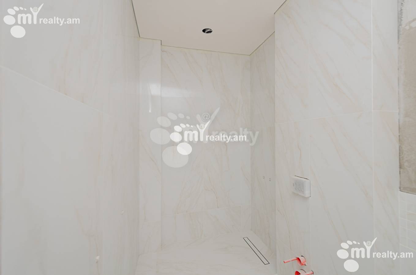 Купить дом Паронян ул, Центр Ереван, 149017