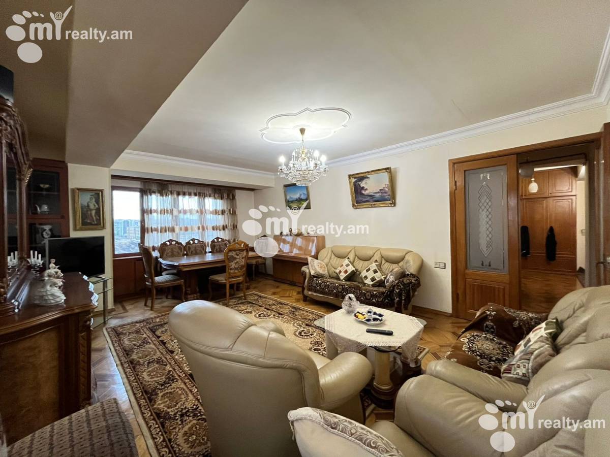 3 bedroom apartment for sale خیابان هاکوبیان, عربگیر ایروان, 156852